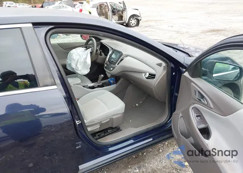 2017 Chevrolet Malibu Ls z USA, uszkodzony, nr VIN 1G1ZB5ST2HF234731